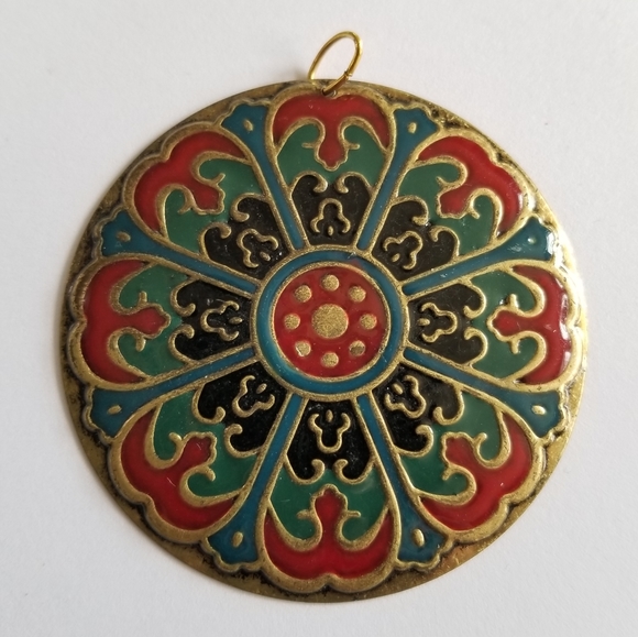 Mandala pendant boho style red blue green gold tone charm bohemian - Picture 3 of 7